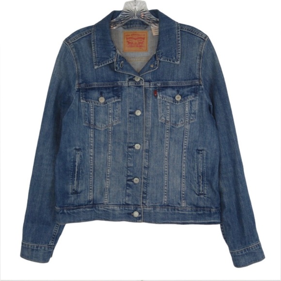 Levi’s Jean Jacket - Picture 4 of 4